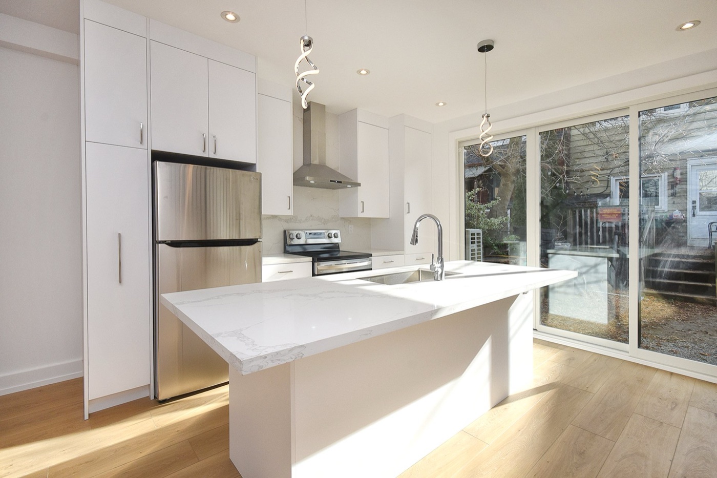 Wright laneway suite — 1